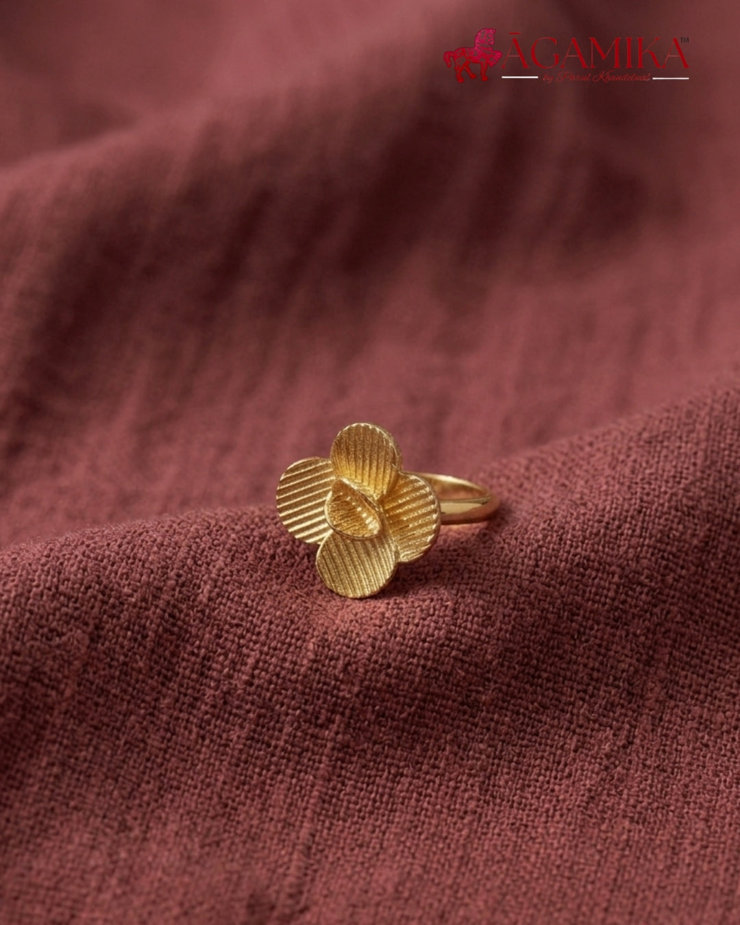 Chaturdala Ring — Textured Gold Flower