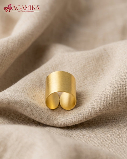 Kośa Ring- gold plated brass